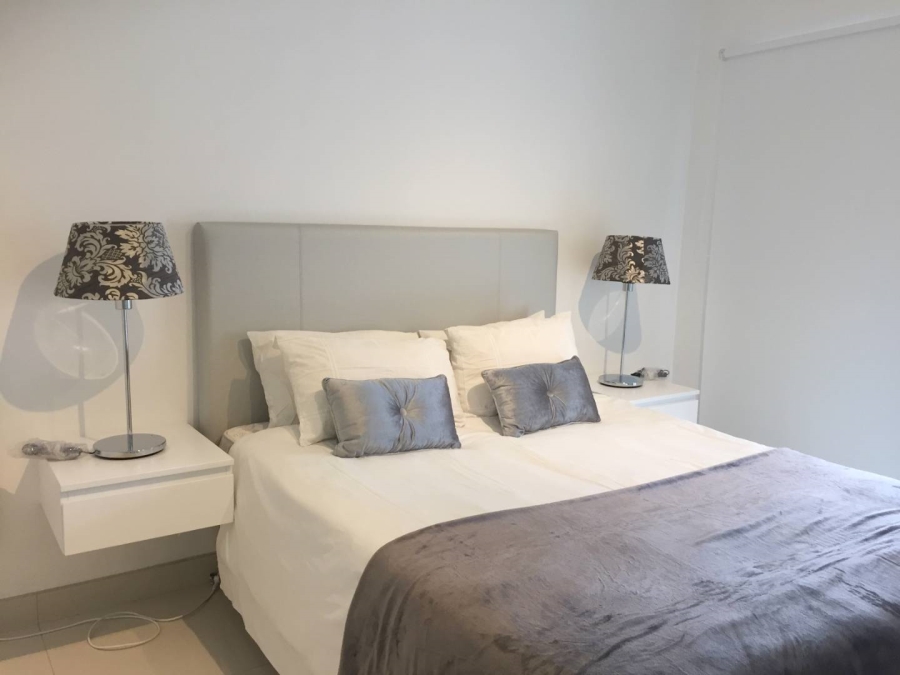 To Let 3 Bedroom Property for Rent in Sea Point Western Cape